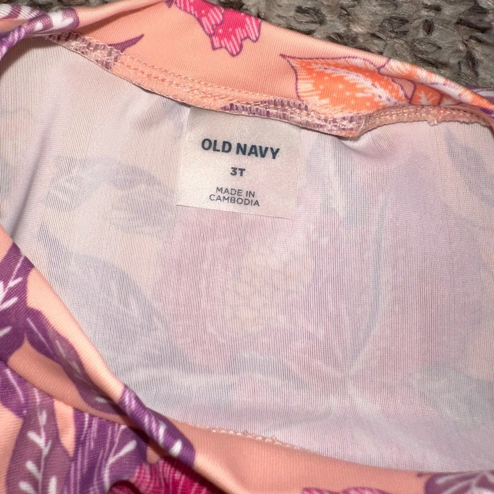 Toddler 2 Piece Long Sleeve Bathing Suit - Picture 3 of 3